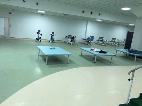 某医院康复大厅